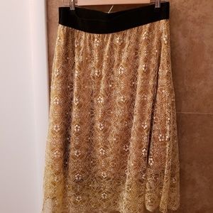 Medium LuLaRoe Lola Skirt - EUC